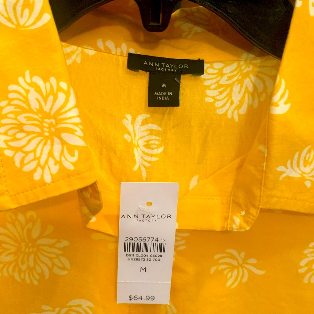 Ann Taylor Women’s Blouse